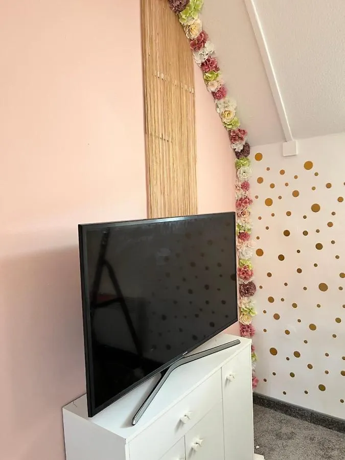 에게르 Selfie Apartman 아파트