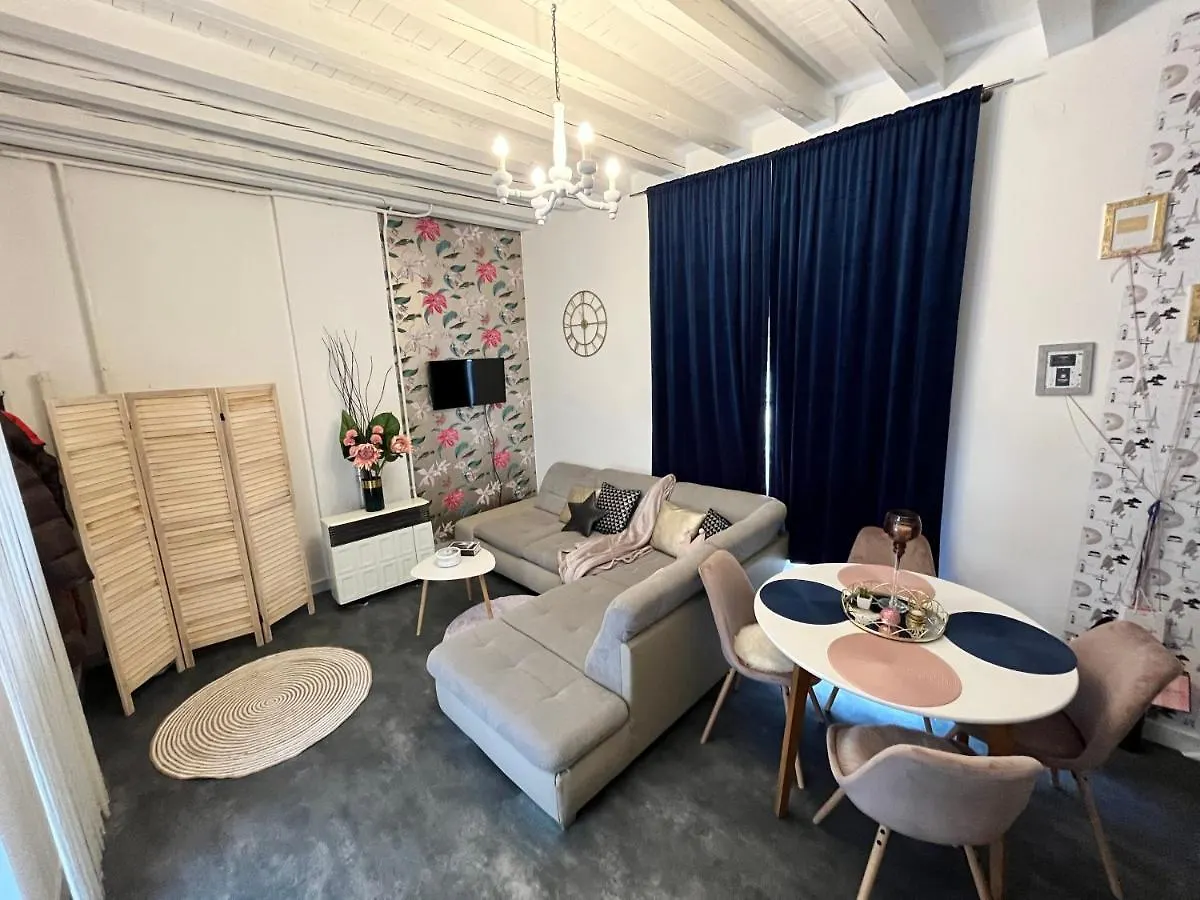 Selfie Apartman Apartment Eger